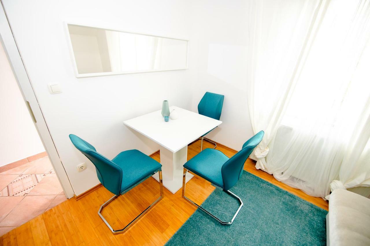 Apartment With View Zirovnica Ngoại thất bức ảnh