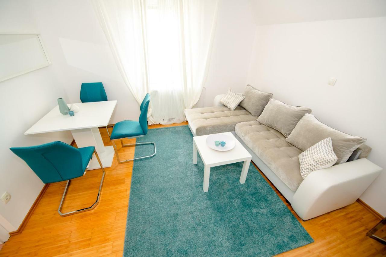 Apartment With View Zirovnica Ngoại thất bức ảnh